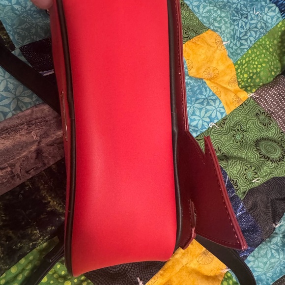 Loungefly Beetlejuice Marquee Red Arrow Crossbody Bag - Picture 4 of 6